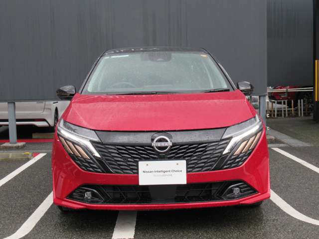 ノートオーラ1.2 G 90周年記念車