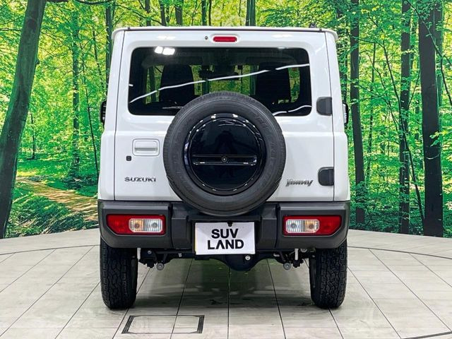 安心の最長10年・走行無制限保証(有償)をご用意。保証内容も充実はもちろん、無料点検&オイル交換や、年中無休の全国・24時間ロードサービスも付帯されておりますのでご安心下さい。