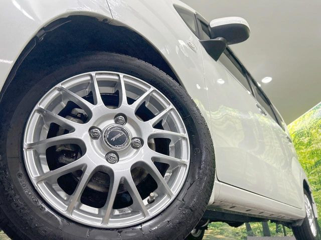 �y14�C���`�A���~�z�C�[���z�O�ςɃ}�b�`�����A���~�z�C�[���𑕒����Ă���܂��B�e��A���~�z�C�[����A�X�^�b�h���X�^�C�����戵�����Ă���܂��B���񂲑��k����������