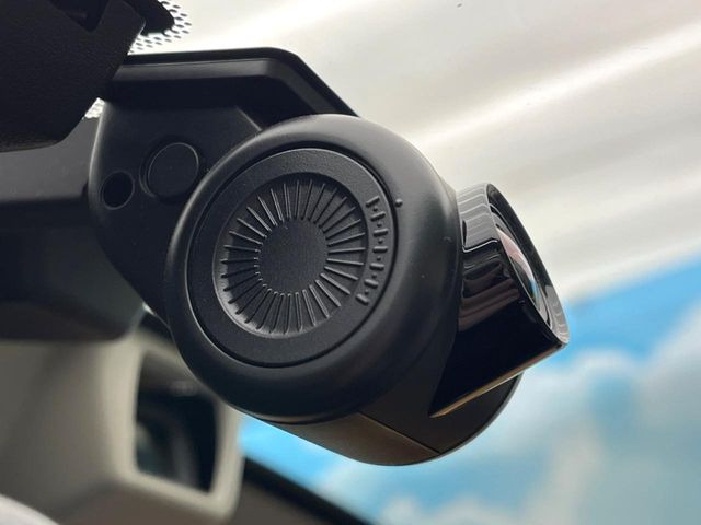 �y�h���C�u���R�[�_�[�z�h���C�u���R�[�_�[����!���s���͂������A������^�]�⎖�̂ɑ��������ہA�f���ŋL�^���A����̃��X�N�ɔ����܂��B���L�^�pSD�J�[�h�͂��q�l�����g�ł��������������K�v������܂��B