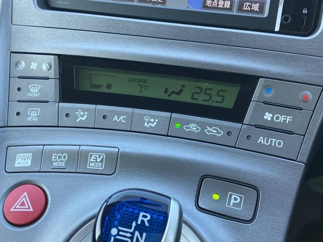 �y�I�[�g�G�A�R���z��x���D�݂̉��x�ɐݒ肷��΁A�ԓ��̉��x�����m�����ʂ≷�x�������Œ����B����&hellip;����&hellip;�Ɖ��x���X�C�b�`���������K�v�͂���܂���B���K�Ȏԓ���Ԃɂ͕K�{�̋@�\�ł��ˁ�