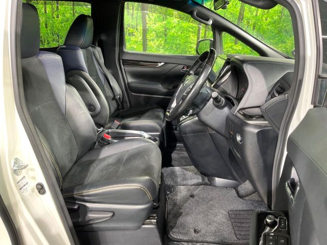 �^�]�Ȃ܂��ɂ͏\���ȃX�y�[�X������A�啿�ȕ��ł��������^�]���Ă�����������ł��B