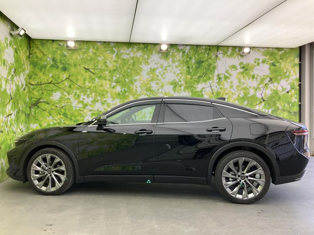 クラウンクロスオーバー2.5 G アドバンスト レザー パッケージ E-Four 4WD