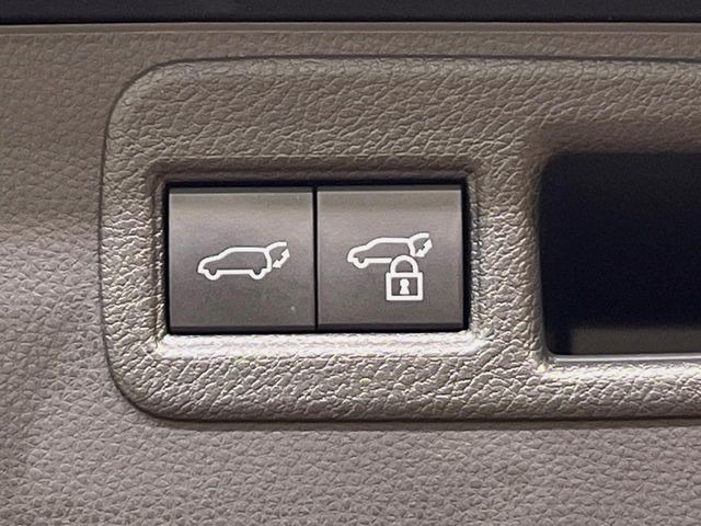 �y�p���[�o�b�N�h�A�z�X�}�[�g�L�[��^�]�Ȃ̃{�^�������������Ń��A�Q�[�g�������ŊJ���܂�!�ו��������Ă��鎞��A�����ʒu�ɂ���o�b�N�h�A��߂�ۂɕ֗��ȋ@�\�ł���