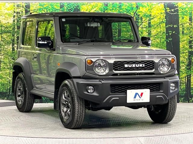 高透明度のガラス皮膜で撥水はもちろん、上質なツヤ・光沢を実現。紫外線や酸性雨から大切な愛車を保護し、色あせ・劣化を防止。「弾スプラッシュコート」、「弾プリミッサコート」からお選びいただけます。