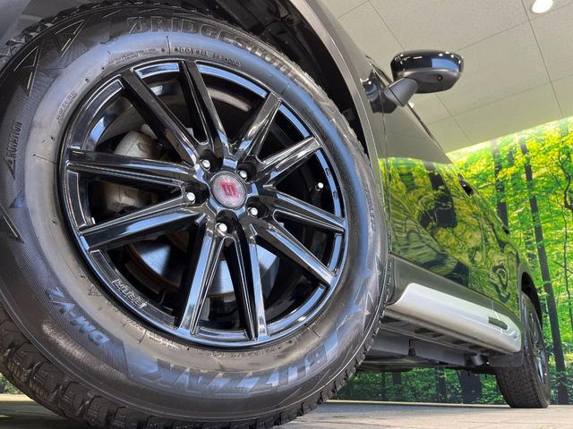 �y17�C���`�A���~�z�C�[���z�O�ςɃ}�b�`�����A���~�z�C�[���𑕒����Ă���܂��B�e��A���~�z�C�[����A�X�^�b�h���X�^�C�����戵�����Ă���܂��B���񂲑��k����������