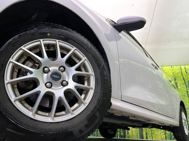 �y14�C���`�A���~�z�C�[���z�O�ςɃ}�b�`�����A���~�z�C�[���𑕒����Ă���܂��B�e��A���~�z�C�[����A�X�^�b�h���X�^�C�����戵�����Ă���܂��B���񂲑��k����������