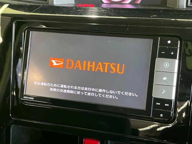 �y�����i�r�z�l�C�̏����i�r�𑕔����Ă���܂��B�i�r�̎g���₷���͂������A�I�[�f�B�I�@�\���[��!�L�����v�◷�s�͂������A�ʋ΂┃�����ȂǕ��i�̃h���C�u���y�����Ȃ�͂���