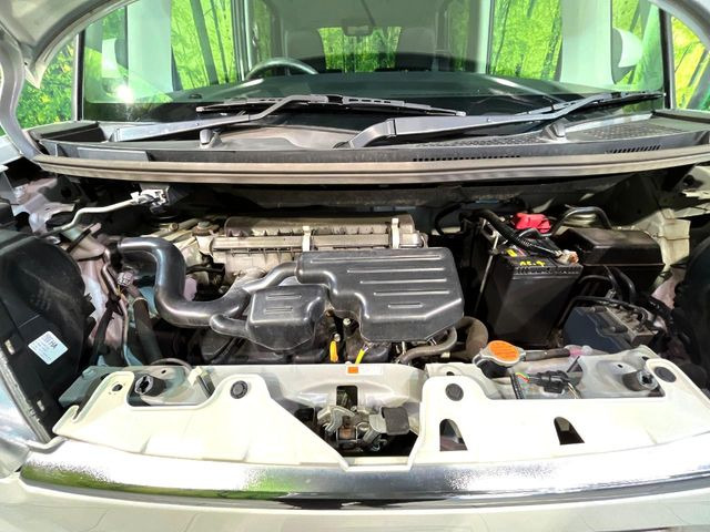 親切・丁寧な専門メカニックスタッフが応対!・車検・点検整備・事故等の修理などアフターサービスも安心。お車のカスタマイズもネクステージのサービススタッフまでご相談ください!