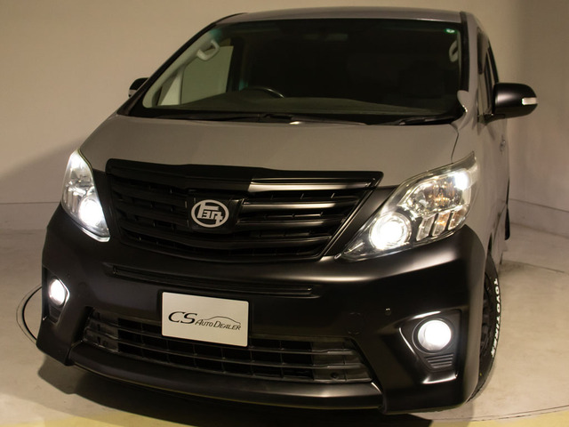 ★HIDヘッドライト★明るさ、視認性抜群!LEDへの換装もお任せください!