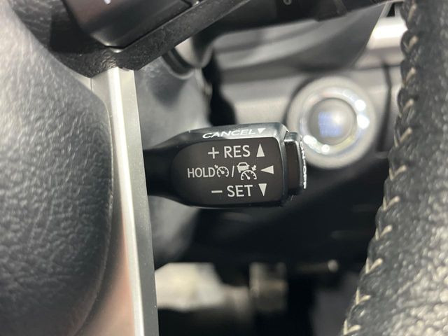 �y�v���N���b�V���Z�[�t�e�B�z�O���̎ԗ��������m���A�Փ˂������Ȏ��͌x��Œ��ӂ𑣂��A�u���[�L�𓥂ޗ͂��T�|�[�g�B�u���[�L�𓥂߂Ȃ������ꍇ�͏Փ˔�Q�y���u���[�L���쓮�A�Փˉ�����T�|�[�g���܂��B