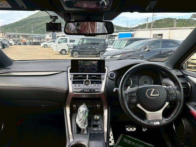 NX300h Fスポーツ