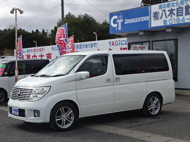 エルグランド2.5 V 4WD