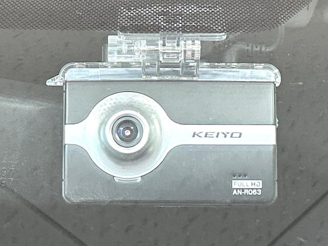 �y�h���C�u���R�[�_�[�z�h���C�u���R�[�_�[����!���s���͂������A������^�]�⎖�̂ɑ��������ہA�f���ŋL�^���A����̃��X�N�ɔ����܂��B���L�^�pSD�J�[�h�͂��q�l�����g�ł��������������K�v������܂��B