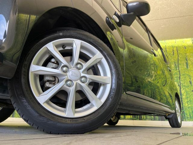 �y����14�C���`�A���~�z�C�[���z�O�ςɃ}�b�`���������A���~�z�C�[���𑕒����Ă���܂��B�e��ЊO�A���~�z�C�[����A�X�^�b�h���X�^�C�����戵�����Ă���܂��B���񂲑��k����������