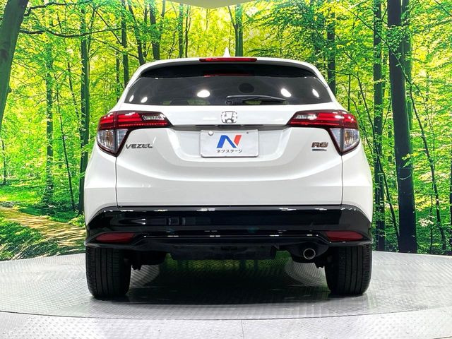 安心の最長10年・走行無制限保証(有償)をご用意。保証内容も充実はもちろん、無料点検&オイル交換や、年中無休の全国・24時間ロードサービスも付帯されておりますのでご安心下さい。