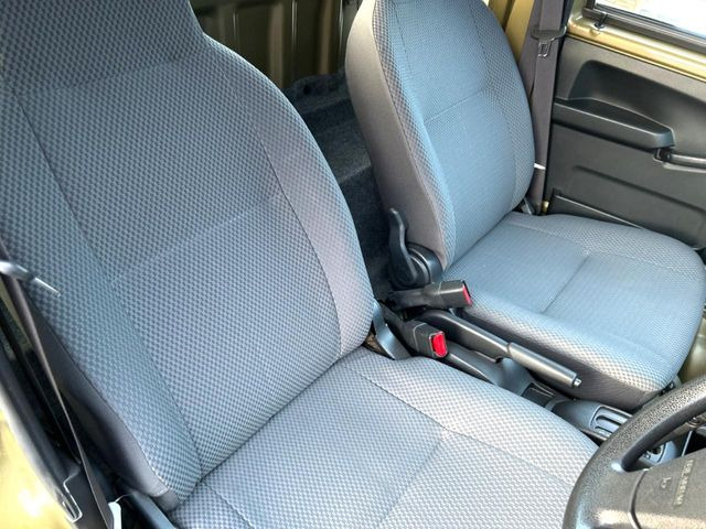 �^�]�ȃV�[�g���͎g�p�������Ȃ��A�ǍD�ȏ�ԂƂȂ��Ă��܂��B���J�Ɏg���Ă������Ƃ��悭�킩��܂��ˁB