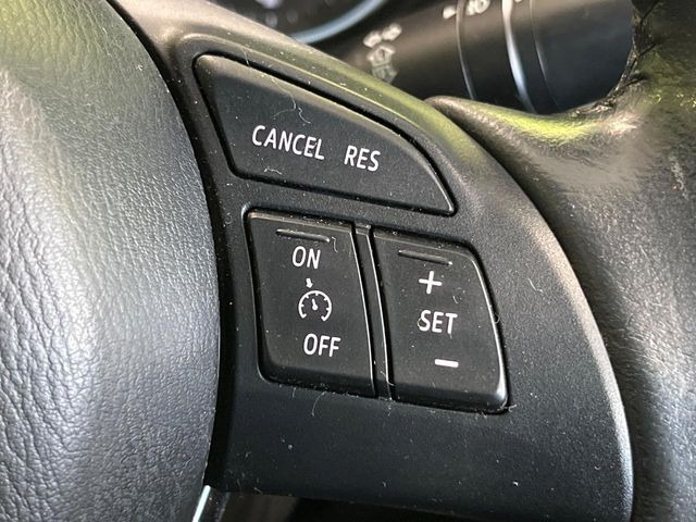 �y�N���[�Y�R���g���[���z�������H�����N���N���s�B�A�N�Z���𗣂��Ă���葬�x�ő��s���ł��A�������^�]���̕��S���y��!�����E�������ȒP�ȃX�C�b�`����Œ����ł��܂��B