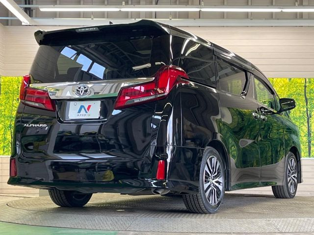 ☆全国のネクステージからお取り寄せが可能※!遠方の店舗に展示してあるクルマが気になる場合も、最寄りの店舗でご覧いただくことが可能です!是非私たちに要望をお聞かせください!※別途費用