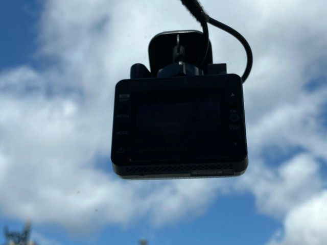 �y�h���C�u���R�[�_�[�z�h���C�u���R�[�_�[����!���s���͂������A������^�]�⎖�̂ɑ��������ہA�f���ŋL�^���A����̃��X�N�ɔ����܂��B���L�^�pSD�J�[�h�͂��q�l�����g�ł��������������K�v������܂��B