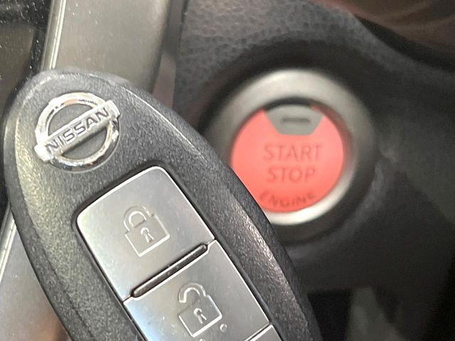 �y�C���e���W�F���g�L�[�z�J�o����|�P�b�g�ɓ��ꂽ�܂܂ł��h�A�̎{���E�������\�ȃX�}�[�g�L�[�𑕔��B�G���W���̃I���E�I�t�����J�M�����o���K�v����������Ƃ��Ă��֗��ł���