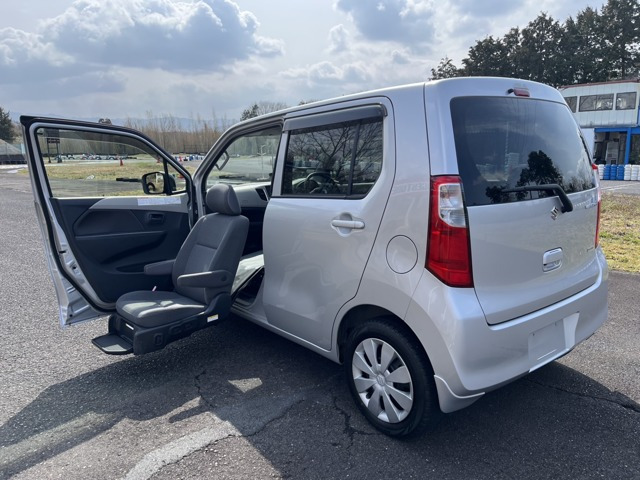 ワゴンRウィズ 昇降シート車 4WD