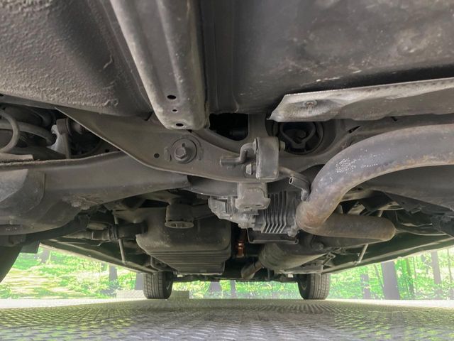 下回りがきれいなうちに、防錆加工の施工がオススメ。降雪地域はもちろん、沿岸部にお住いの方や、趣味でマリン・ウィンタースポーツをされる方にご好評いただいております。