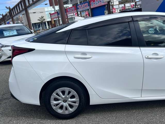 ���Ђ́A���q���܂̃j�[�Y�ɂ������o����悤�A�L�x�ȎԎ����葵���Ă���܂��B����芷���̍ۂ��A����A��낵�����肢�������܂��B