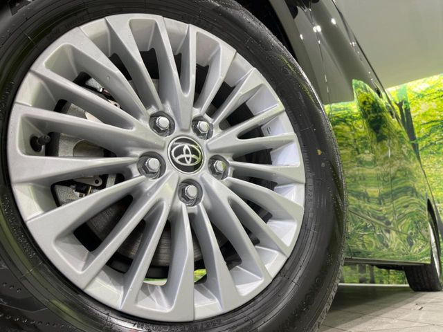 �y����17�C���`�A���~�z�C�[���z�O�ςɃ}�b�`���������A���~�z�C�[���𑕒����Ă���܂��B�e��ЊO�A���~�z�C�[����A�X�^�b�h���X�^�C�����戵�����Ă���܂��B���񂲑��k����������