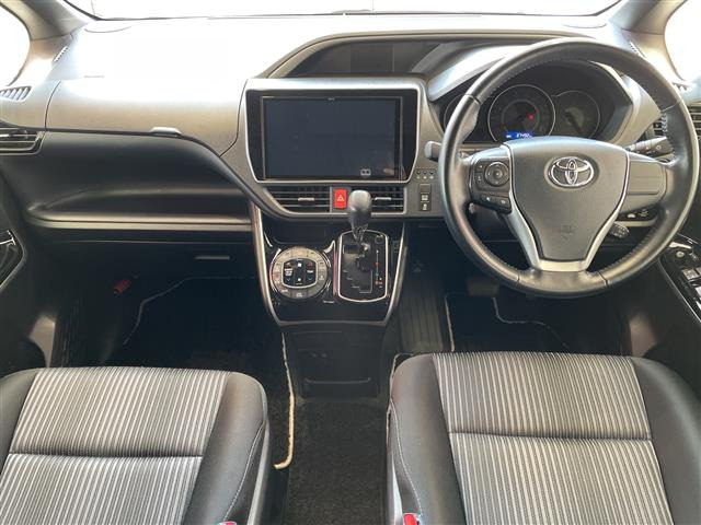 ヴォクシー2.0 ZS 煌II