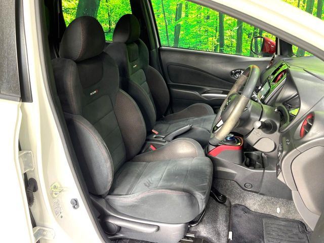 �^�]�Ȃ܂��ɂ͏\���ȃX�y�[�X������A�啿�ȕ��ł��������^�]���Ă�����������ł��B