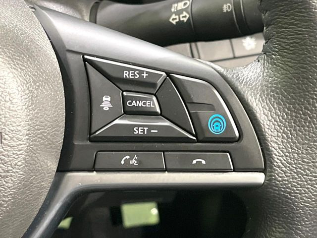 �y�v���p�C���b�g�z�������H�ł̒��������s���y��!!�a�؎��Ə��񑖍s�̃V�[���ŁA�A�N�Z���E�u���[�L�E�X�e�A�����O�������Ő��䂵�A�������^�]�̕��S���y�����Ă���܂���