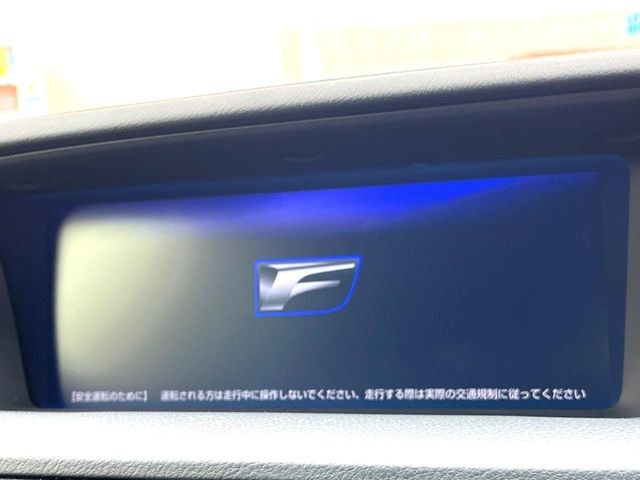 �y�����i�r�z�l�C�̏����i�r�𑕔��B�I�[�f�B�I�@�\���[�����Ă���ABluetooth�ڑ�����΂������̃X�}�z��MP3�v���C���[�̉��y���Đ��\!�����̉^�]������Ɋy�����Ȃ�܂�!!