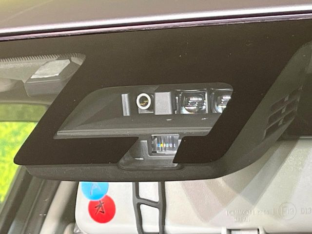 �y�X�Y�L �Z�[�t�e�B�T�|�[�g�z���s���ɑO���̎ԗ�����F�����A�Փ˂������Ȏ��͌x��ƃu���[�L�ŏՓˉ���Ɣ�Q�y�����A�V�X�g�B�����S�Ƀh���C�u�����y���݂��������܂��B