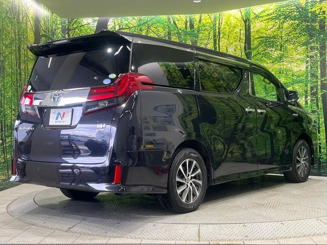 ☆全国のネクステージからお取り寄せが可能※!遠方の店舗に展示してあるクルマが気になる場合も、最寄りの店舗でご覧いただくことが可能です!是非私たちに要望をお聞かせください!※別途費用