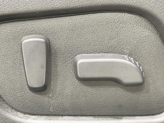 �y�p���[�V�[�g�z�X�C�b�`��ŊȒP�ɃV�[�g�̔��������\!�d��������͂�����܂���!���K�ȃV�[�g�|�W�V�����ɃZ�b�g���āA���K�ȃh���C�u�����y���݂��������B