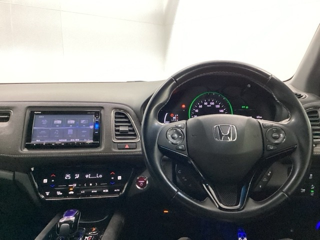 ヴェゼル1.5 ハイブリッド RS ホンダセンシング