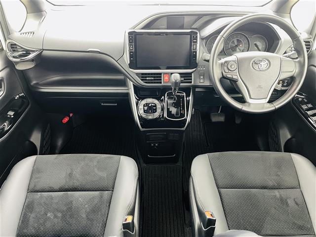 ヴォクシー2.0 ZS 煌III