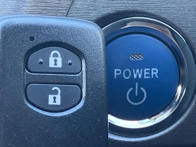 �y�X�}�[�g�L�[�z�J�o����|�P�b�g�ɓ��ꂽ�܂܂ł��h�A�̎{���E�������\�ȃX�}�[�g�L�[�𑕔��B�G���W���̃I���E�I�t�����J�M�����o���K�v����������Ƃ��Ă��֗��ł���