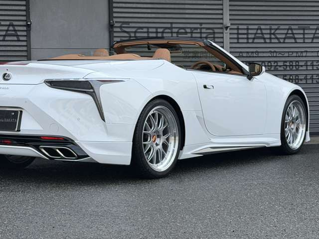 �y�I�v�V�����z���f���X�^�����X�J�[�g&�e�[���G���h�EBBS21�C���`�A���~�z�C�[���B