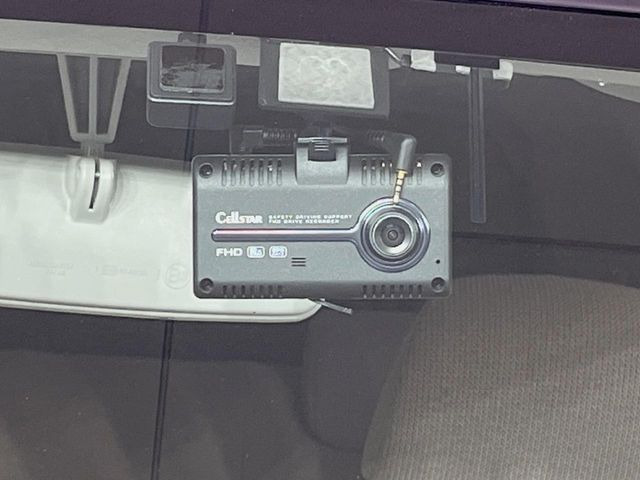 �y�h���C�u���R�[�_�[�z�h���C�u���R�[�_�[����!���s���͂������A������^�]�⎖�̂ɑ��������ہA�f���ŋL�^���A����̃��X�N�ɔ����܂��B���L�^�pSD�J�[�h�͂��q�l�����g�ł��������������K�v������܂��B