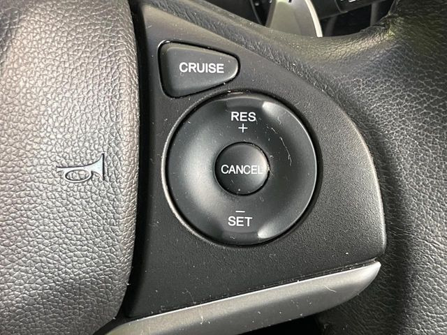 �y�N���[�Y�R���g���[���z�������H�����N���N���s�B�A�N�Z���𗣂��Ă���葬�x�ő��s���ł��A�������^�]���̕��S���y��!�����E�������ȒP�ȃX�C�b�`����Œ����ł��܂��B