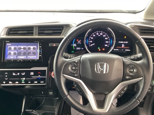 フィット1.5 ハイブリッド L ホンダセンシング