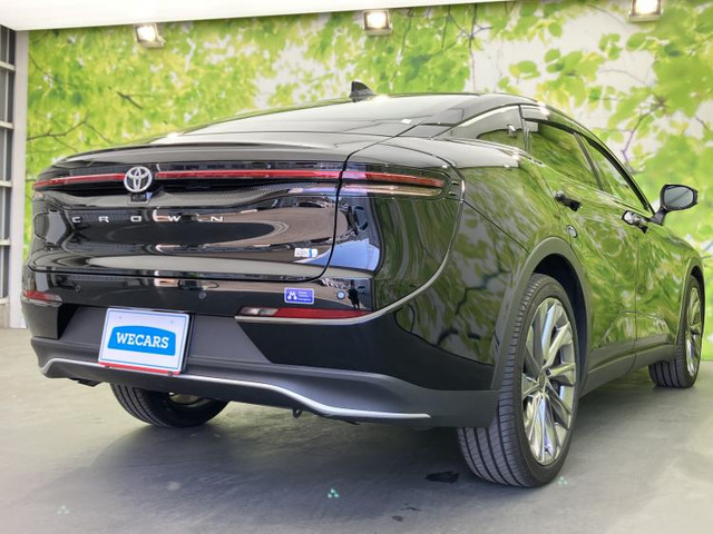 クラウンクロスオーバー2.5 G アドバンスト レザー パッケージ E-Four 4WD