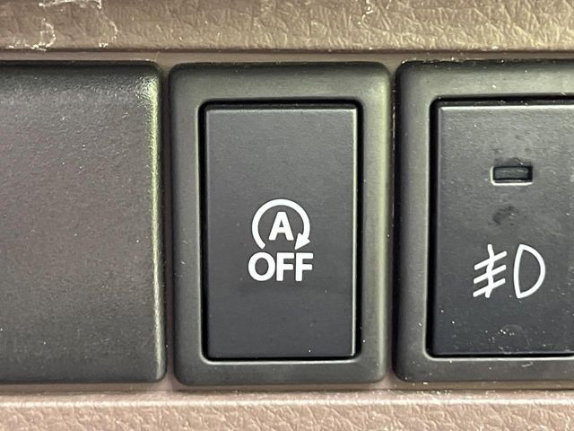 �y�A�C�h�����O�X�g�b�v�z�ԐM����a�؂Œ�Ԃ����ۂɃG���W�����~���A���ʂȔR���̏����}���܂��B�R��������ی�ɂȂ���@�\��G���W���̓u���[�L�𗣂��΍Ďn�����܂��B