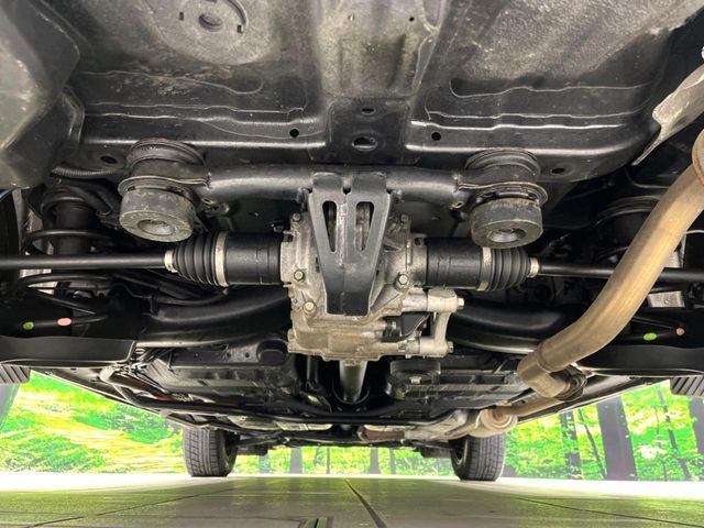 下回りがきれいなうちに、防錆加工の施工がオススメ。降雪地域はもちろん、沿岸部にお住いの方や、趣味でマリン・ウィンタースポーツをされる方にご好評いただいております。