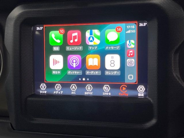 ��Apple Car Play:�X�}�z�Ƃ̗L���ڑ��ŁA�i�r�E�I�[�f�B�I�Đ��ȂǃX�}�z�̃A�v���@�\����ʂł��g����֗��@�\�ł�!