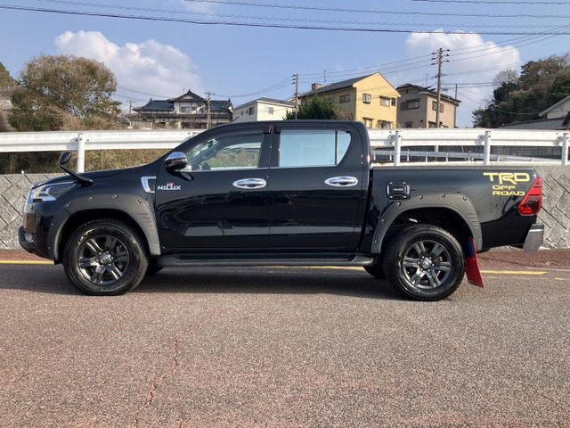 ハイラックス2.4 Z ディーゼル 4WD