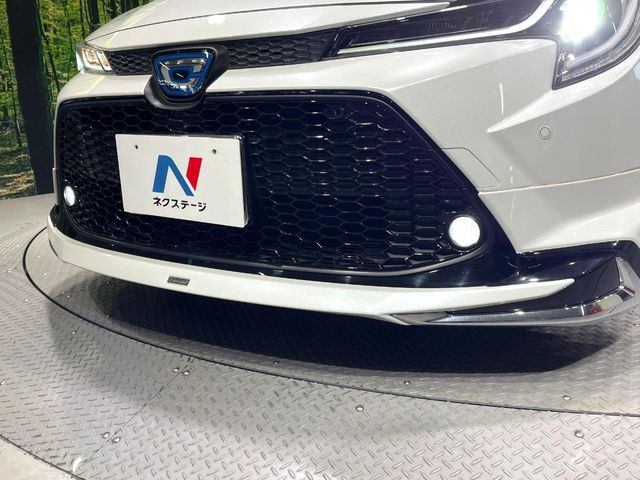 カローラツーリング1.8 ハイブリッド WxB 50ミリオン エディション