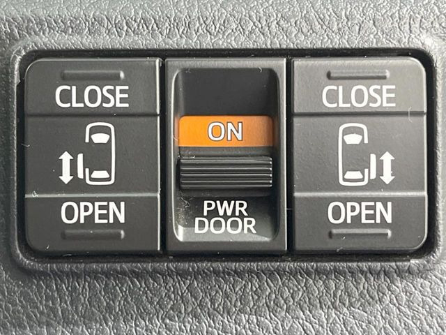 シエンタハイブリッド 1.5 G クエロ